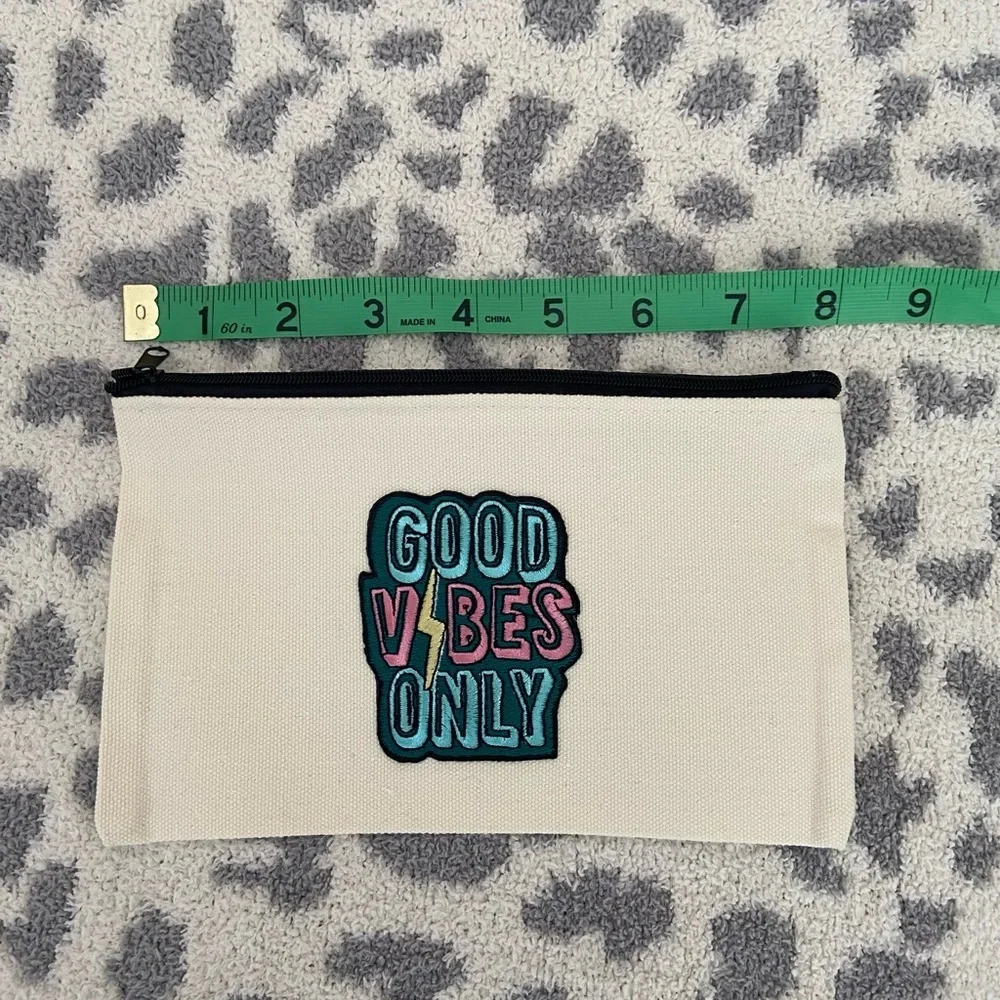HANDMADE COSMETICS BAG WITH GOOD VIBES ONLY PATCH
